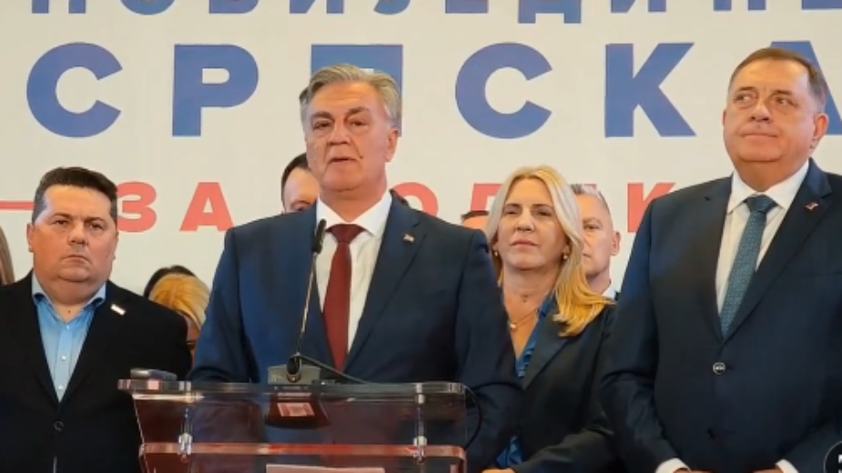 Karan nakon pobede: Ovo nisu bili obični izbori, ovo je bio plebiscit protiv nesrećnog Šmita 10