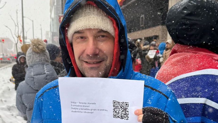 Vladimir Paskaljević: Marković bi najbolji film o antisrpstvu napravio snimajući predsednika i "toaletarce" samo mobilnim telefonom 8