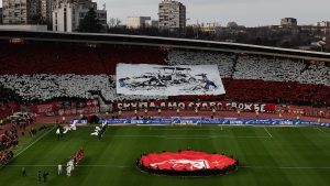 Delije podmetnule Grobarima transparent na kojem se spominje Franjo Tuđman (FOTO) 1