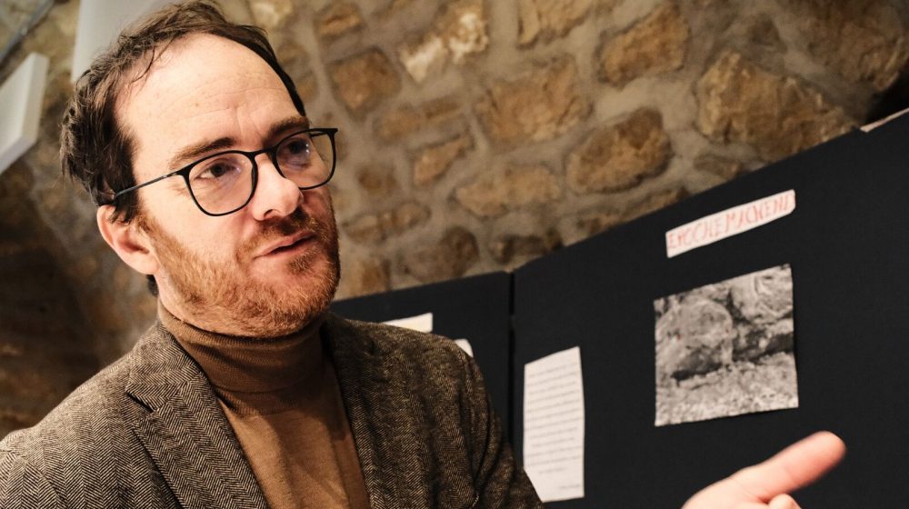 Mikroistorijska priča o nasilju: Žerom Kikere, istoričar i pisac, o svom krimi romanu "Sve je moralo nestati" 8