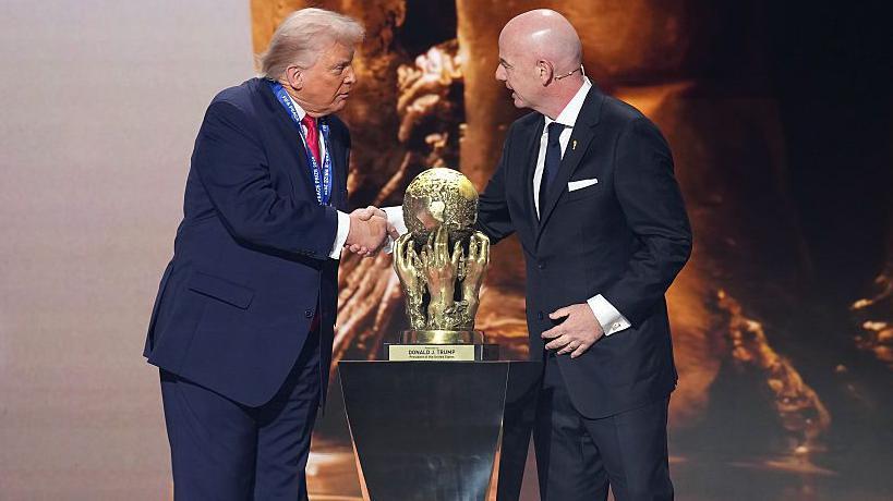 Reforme, kontroverze i drugarstvo sa Trampom: Priča Đanija Infantina, čelnika svetskog fudbala 4 Đani Infantino i američki predsednik Donald Tramp