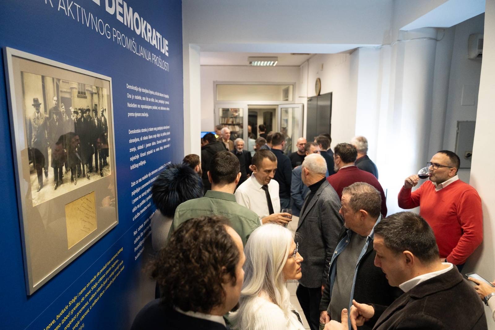 Obeleženo 36 godina obnove Demokratske stranke uz izložbu o demokratskom nasleđu (FOTO) 3