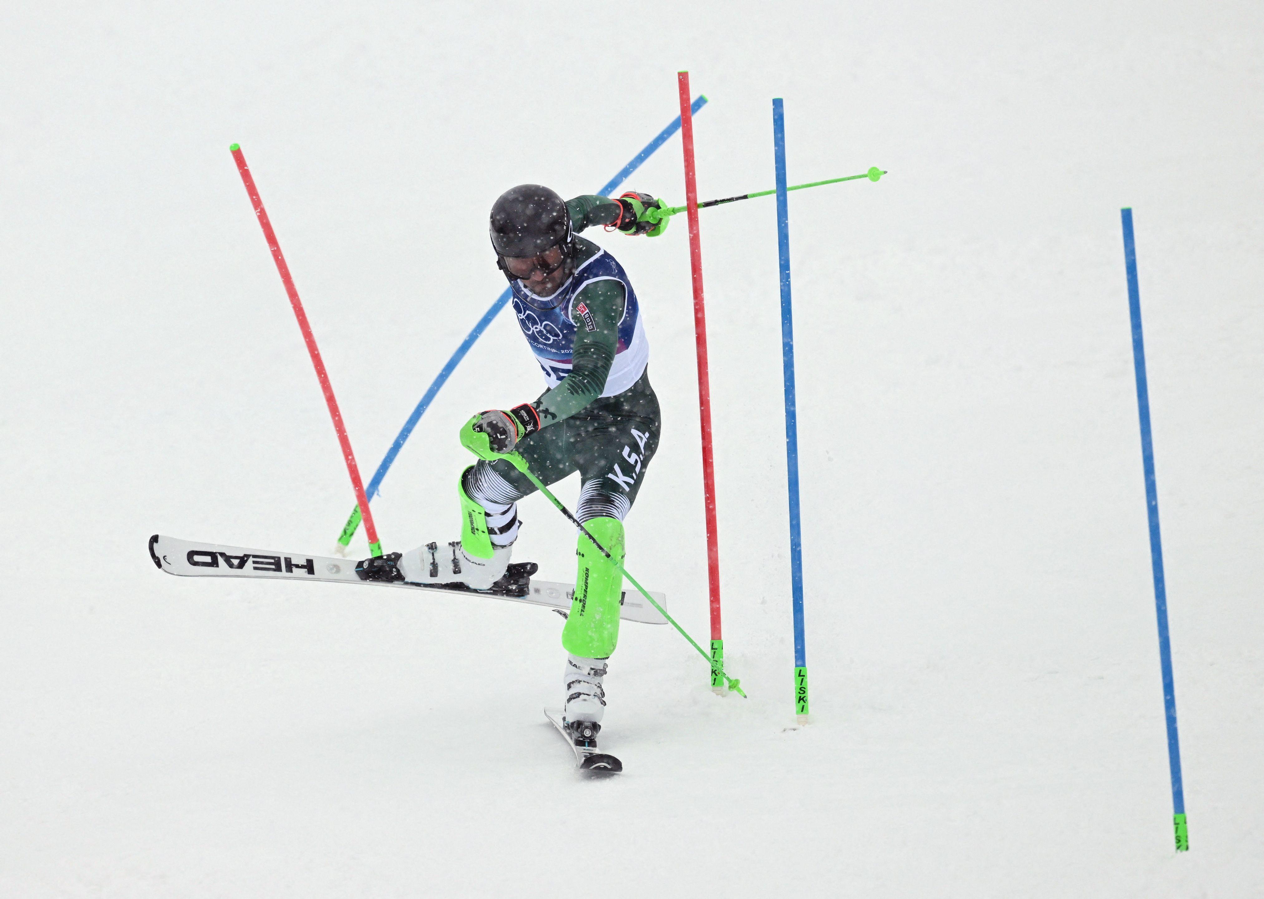 Olimpijski slalom: Padovi, drama i ovacije skijašu sa Haitija 10 skijanje, slalom na zimskim olimpijskim igrama