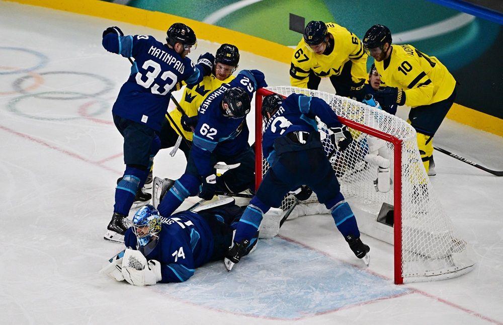 Pršti na ledu: Komšijska tuča na Zimskim olimpijskim igrama 11 utakmica finske i švedske u hokeju na ledu na zimskim olimpijskim igrama