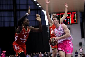 Mega - Crvena zvezda