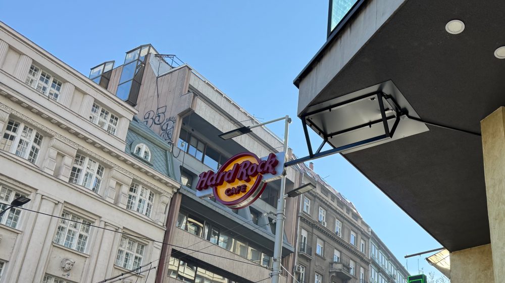 U Beogradu se otvara prvi Hard Rock Cafe: Tačan datum još ne znamo, ali smo zavirili unutra pre svih 10