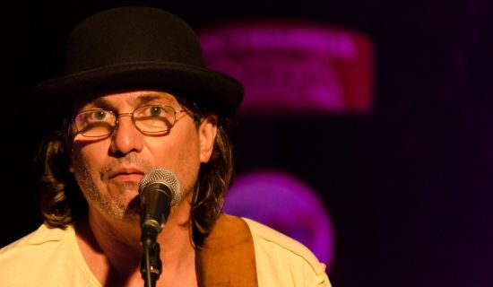 Rambo Amadeus je ispričao urnebesnu priču kako je rasprodao svoj prvi album: “Izdali su ga kao opkladu” 12