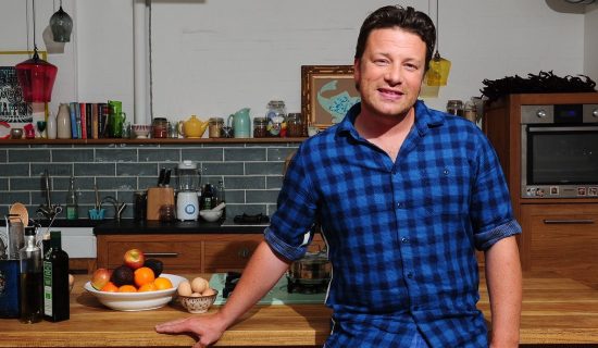 Džejmi Oliver podelio 3 brza recepta za ručak ili večeru: Za jedan vam treba samo 13 minuta 11