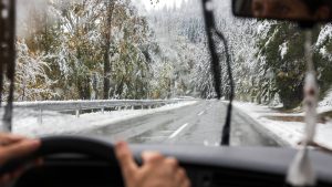 AMSS: Do pet centimetara snega na putevima na teritoriji Ivanjice, Vranja i Zaječara 4