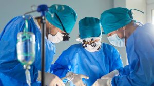 Inspekcija ispituje da li je napravljen propust u lečenju devojčice iz Čačka koja je preminula nakon operacije krajnika 1