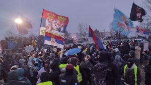 UŽIVO "Ruke su im krvave i značke su im krvave": Počeo zvaničan program skupa u Orašcu (FOTO, VIDEO) 3