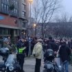 (UŽIVO) Protest u Novom Sadu: Građani krenuli u šetnju, kordoni policije na ulicama (FOTO, VIDEO) 8