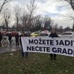 Protest stanovnika Limana u Novom Sadu: "Emotivno i duhovno nas ucenjuju, nismo protiv izgradnje crkve, nego uništavanja poslednje zelene površine" 10
