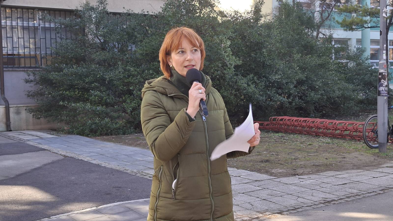 Protest nezavisnih sindikata novosadskih fakulteta: "Kriminalci nam tuku studente a policija gleda" 2 Protest nezavisnih sindikata novosadskih fakulteta: "Kriminalci nam tuku studente a policija gleda" 2