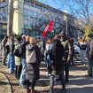 Protest nezavisnih sindikata novosadskih fakulteta: "Kriminalci nam tuku studente a policija gleda" 10