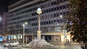 Manojlović (Kreni-promeni): Beograd preskupo platio sat na Trgu republike, evo koliko košta na sajtu Alibaba 2 Manojlović (Kreni-promeni): Beograd preskupo platio sat na Trgu republike, evo koliko košta na sajtu Alibaba 2