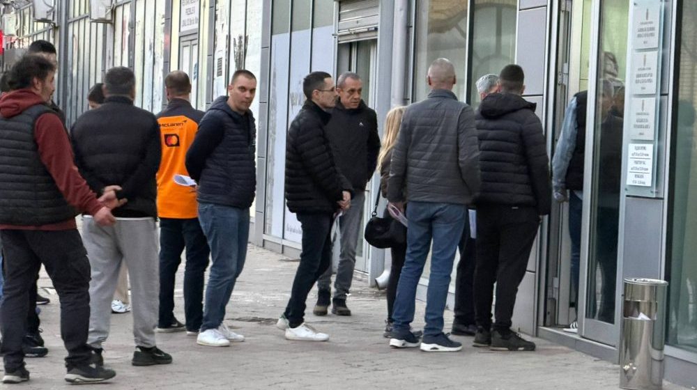 "Zastrašivanje ne proizvodi strah, već otpor": DS o brutalnim pretnjama aktivistima liste Glas mladih opštine Kula 1