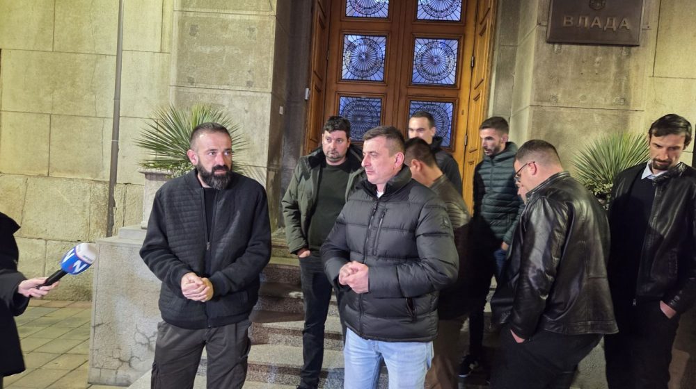 Posle tri i po sata sastančenja bez dogovora poljoprivrednika i Ministarstva 1