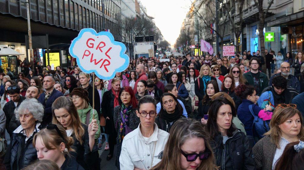 Ravnopravnost na papiru, muž glavni u kući: Šta novo istraživanje otkriva o rodnim odnosima u Srbiji? 1