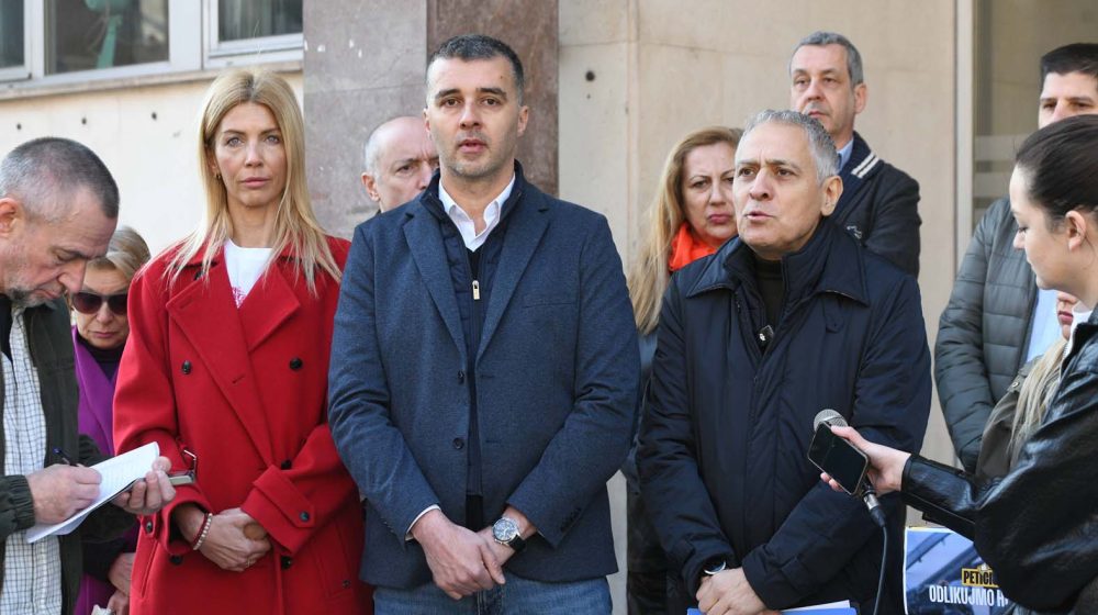 Kreni-promeni o izborima za LKS: Upitan legitimitet glasanja, stotine lekara nisu na biračkom spisku 1
