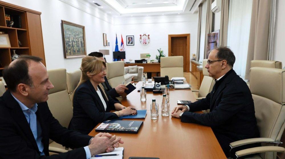 Posle Vučićeve kritike, Macut razgovarao o dualnom obrazovanju 1