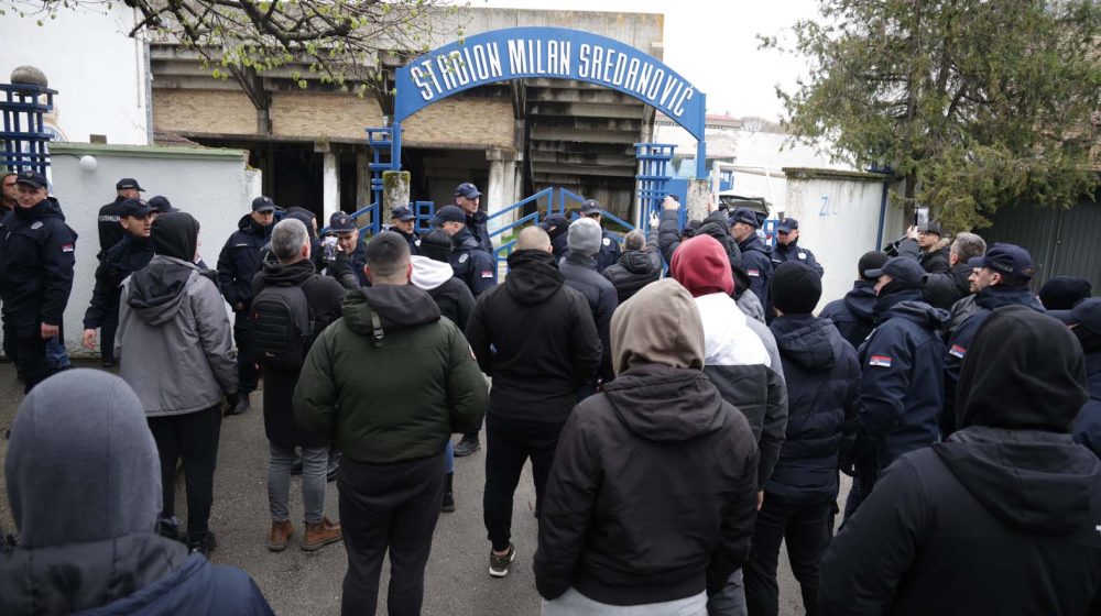 Novosadskim aktivistima iz posmatračke misije na izborima u Kuli određen pritvor do 30 dana 1