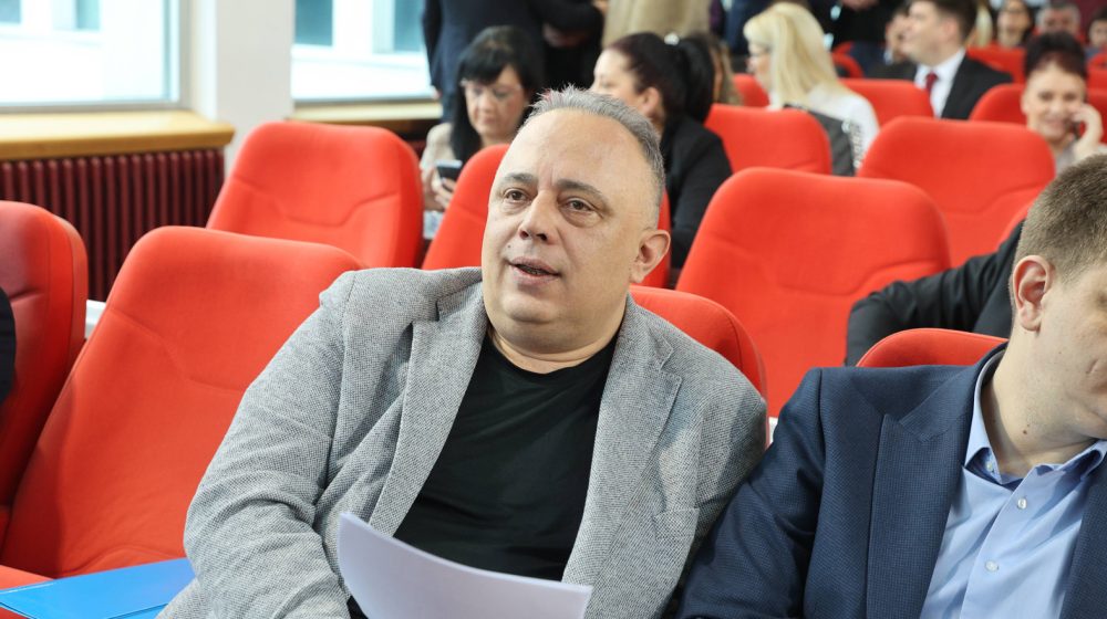 Doskorašnji predsednik niškog parlamenta kažnjen sa 200.000 dinara zbog uvrede 1