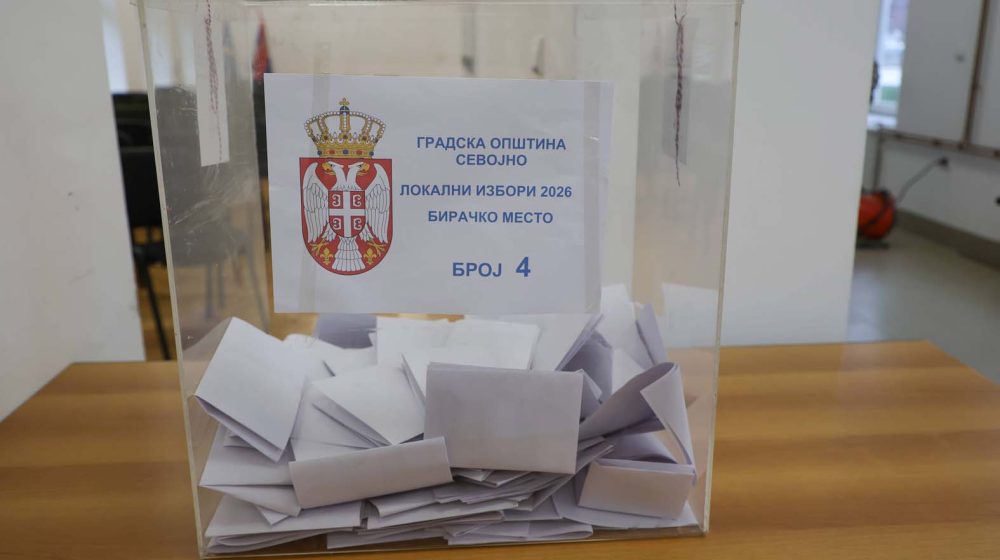 Poništavanje izbora na jednom biračkom mestu u Aranđelovcu: "Još jedan mandat za SNS po svaku cenu" 1