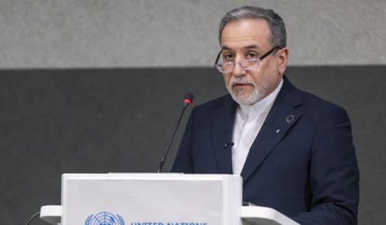 Abbas Araghchi, Abas Aragči