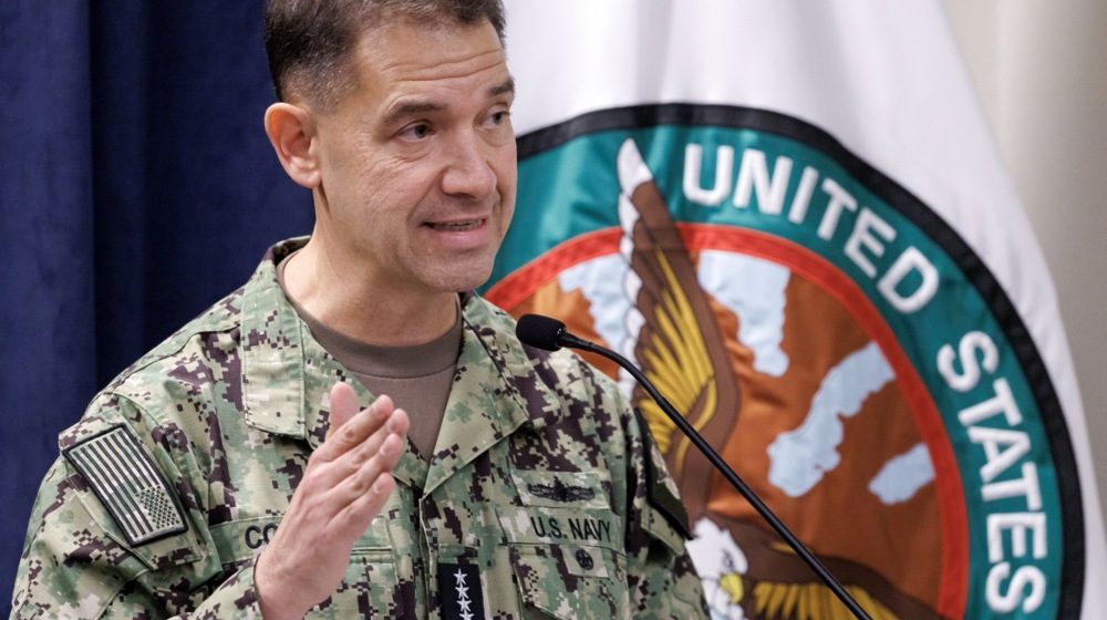 "Duboko povezan sa Izraelom": Ko je admiral Bred Kuper, srce i mozak Trampovog rata u Iranu? 1
