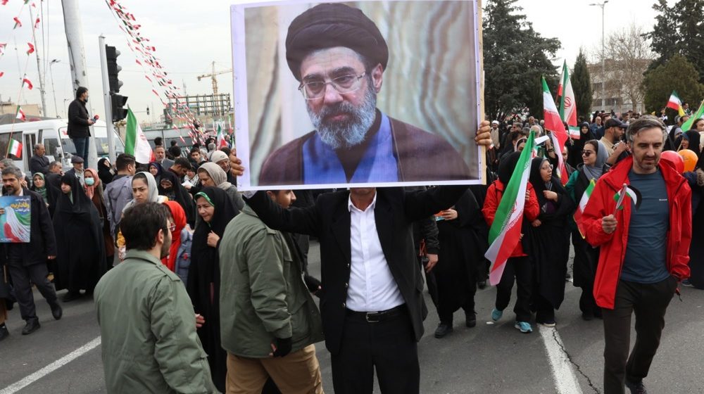 "Islamska Republika pretvorena u dinastiju": Šta imenovanje Modžtabe Hamneija za novog ajatolaha znači za Iran? 1