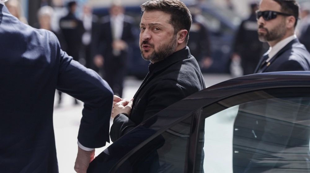 Zelenski: Ublažavanje sankcija ruskoj naftnoj industriji omogućava Rusiji novac za nove napade 1