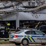Češka policija uhapsila tri osobe zbog požara u skladištu dronova 11