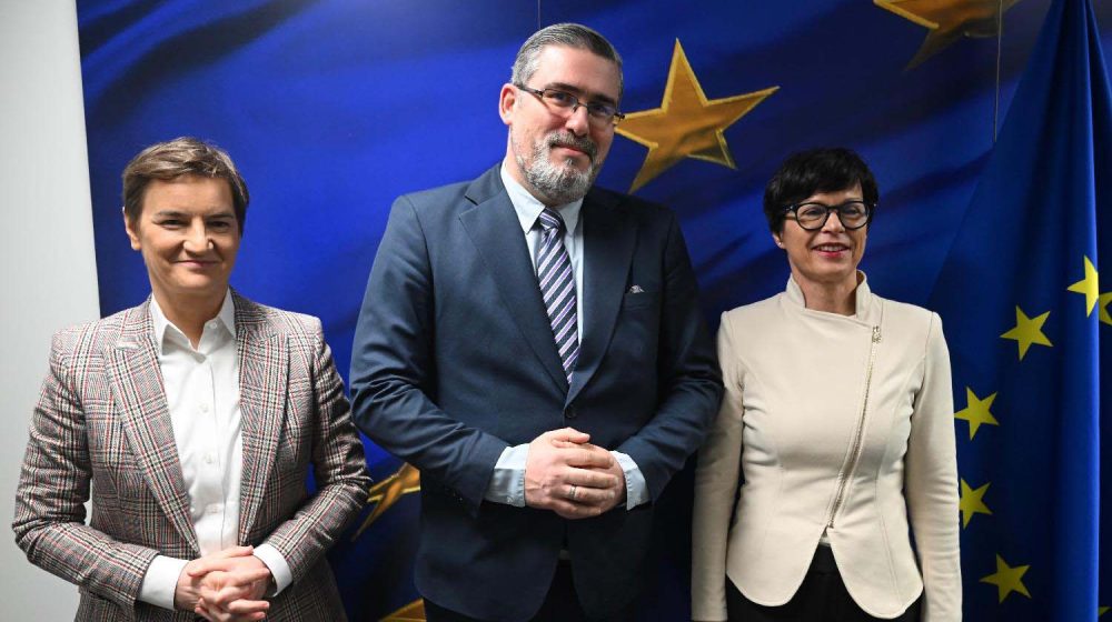 SSP: Ministar Starović naveo kao dokaz svog rada 35 službenih putovanja 1