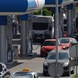 Trampove ratne igre ponovo vrtoglavo podižu cene nafte: Srbija primorana da dodatno snizi akcize na gorivo 7