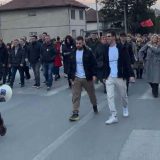 Studenti u blokadi: Napadnuta dva člana mobilnog tima u Boru, zbog povrede moraju na ušivanje rana 9