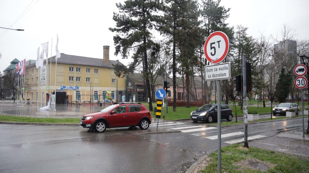 Glas mladih Kula: Odbornik koji je glasao za predlog vlasti snosiće posledice 1