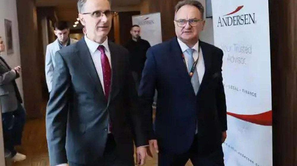 Macut: Bolja komunikacija građana i vlade 1