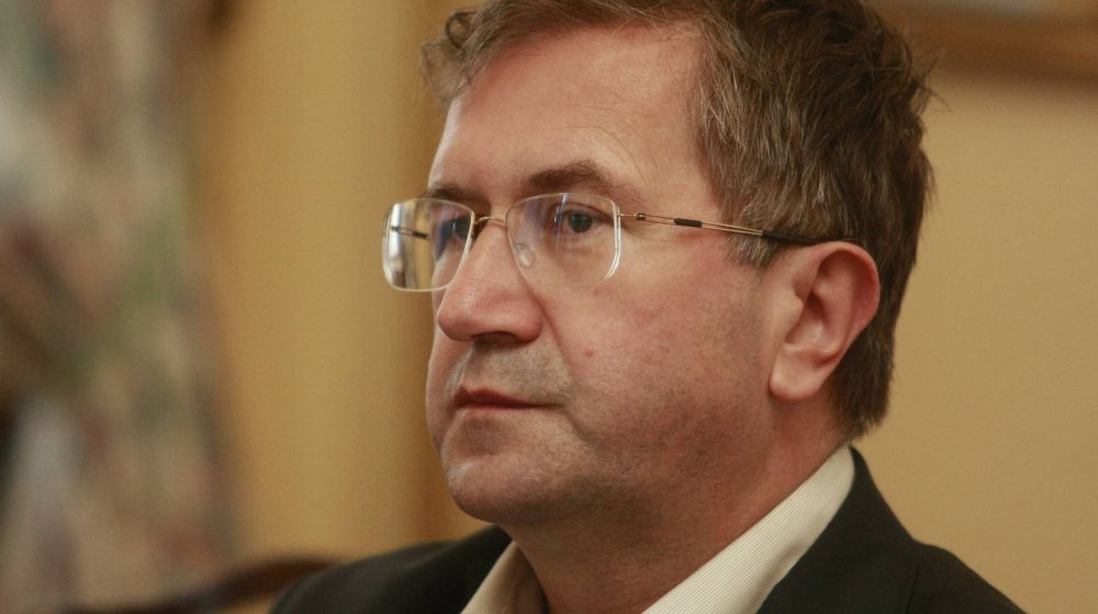 Arsić: Vučićev plan o rastu prosečne zarade na 1.320 evra u 2030. zahteva realan rast BDP-a od četiri odsto uz jačanje dinara u odnosu na evro 1