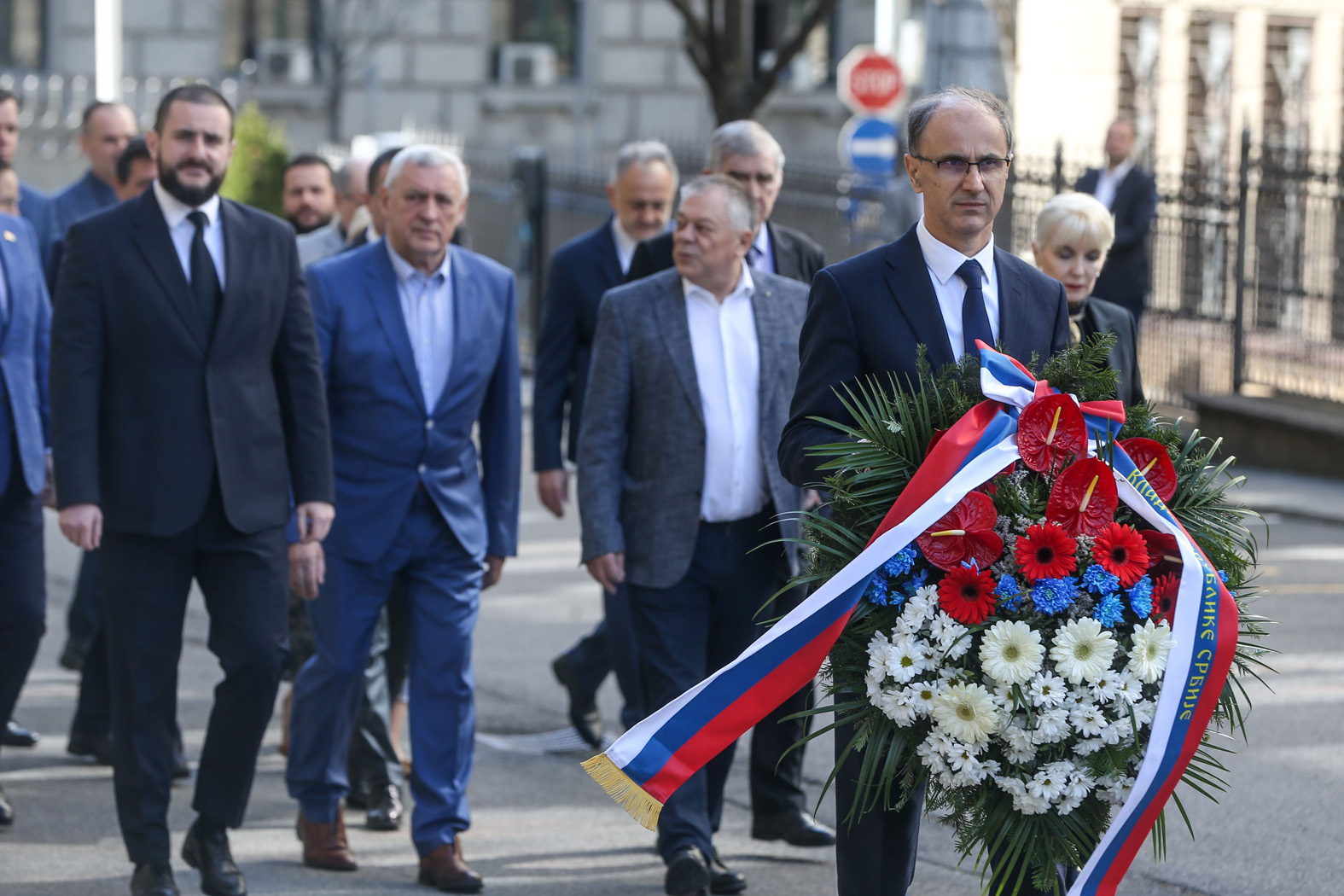 Od omalovažavanja do divljenja i obrnuto: Sagovornici Danasa o Vučićevoj tvrdnji da vlada Zorana Đinđića nije ništa uradila 7