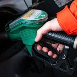 Amerika ublažila naftne sankcije Rusiji 3