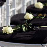 Bela srca i stolice sa imenima žrtava: Godišnjica tragedije u Severnoj Makedoniji 4