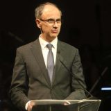 Premijer Macut apeluje na čačanske trgovce da ne podižu cene flaširane vode 1
