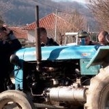 Poljoprivrednici iz Mačve ne odustaju od blokade u centru Bogatića 9