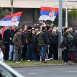 Arhiv javnih skupova saopštio koliko je ljudi bilo ispred Arene na skupu SNS i pozvao MUP da objasni svoju procenu 2