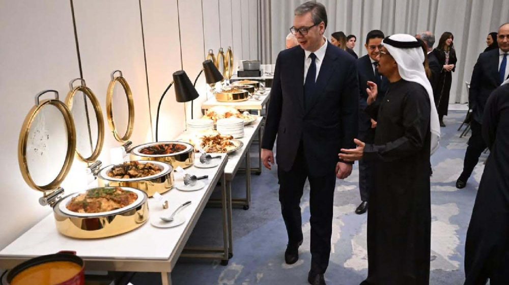 Predsednik Vučić na iftar večeri Ambasade UAE 1