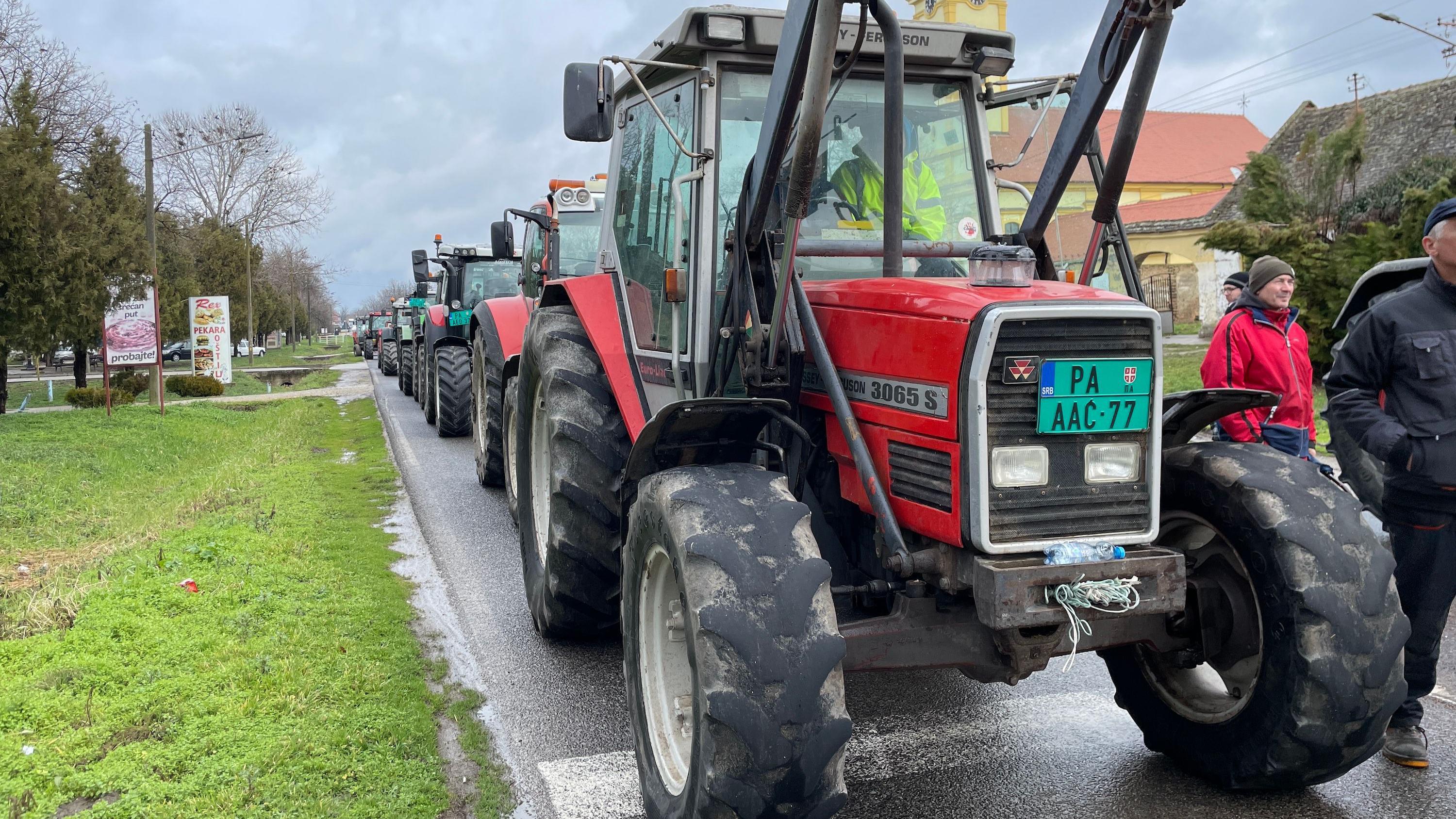 Prolećna setva prekinula blokade poljoprivrednika u Srbiji 5 Traktor, Banatsko Novo Selo, protest poljoprivrednika