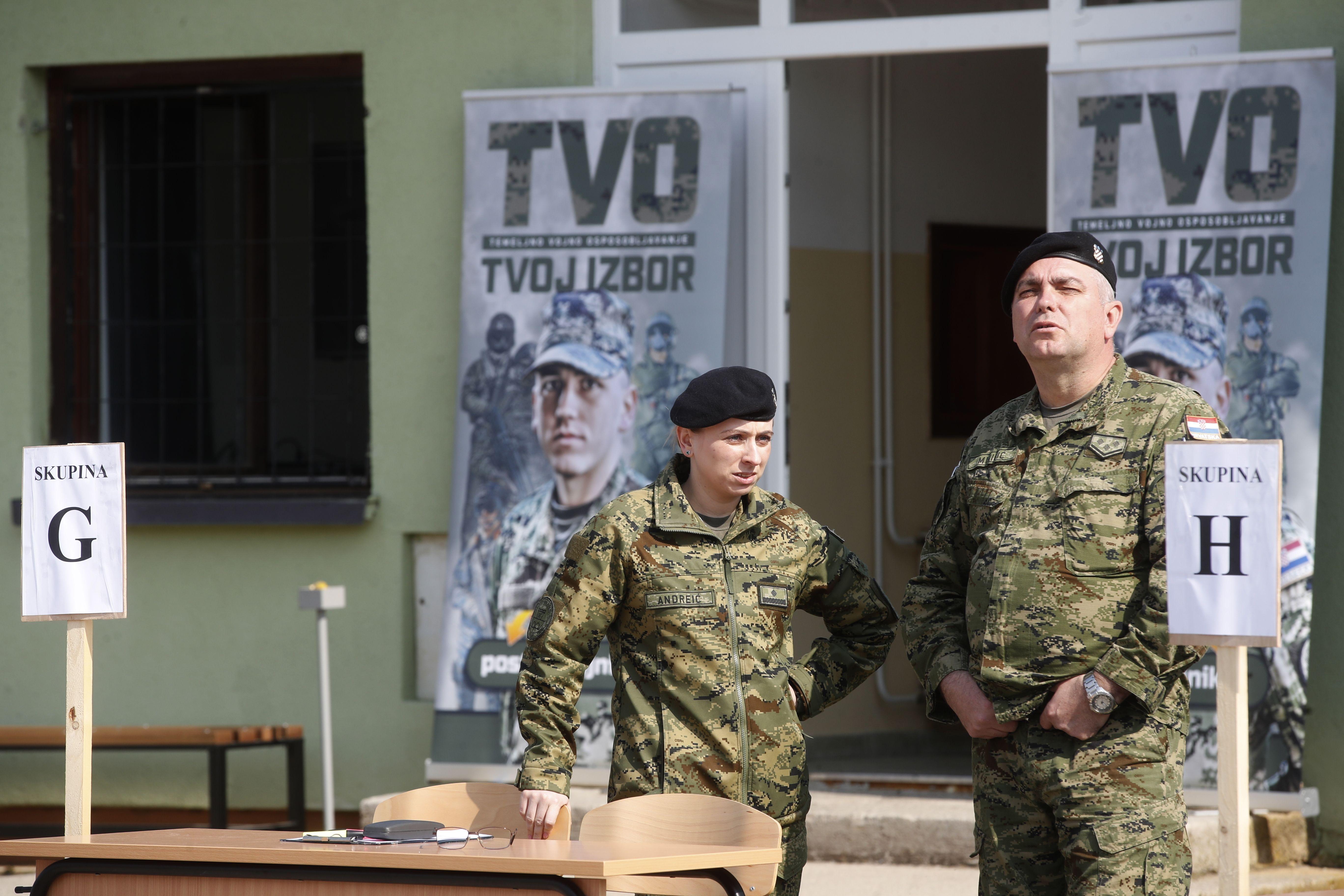 Vojni rok u Hrvatskoj posle 18 godina: Stotine mladića se dobrovoljno prijavilo 6 vojni rok u hrvatskoj, vojnici, hrvatski vojnici