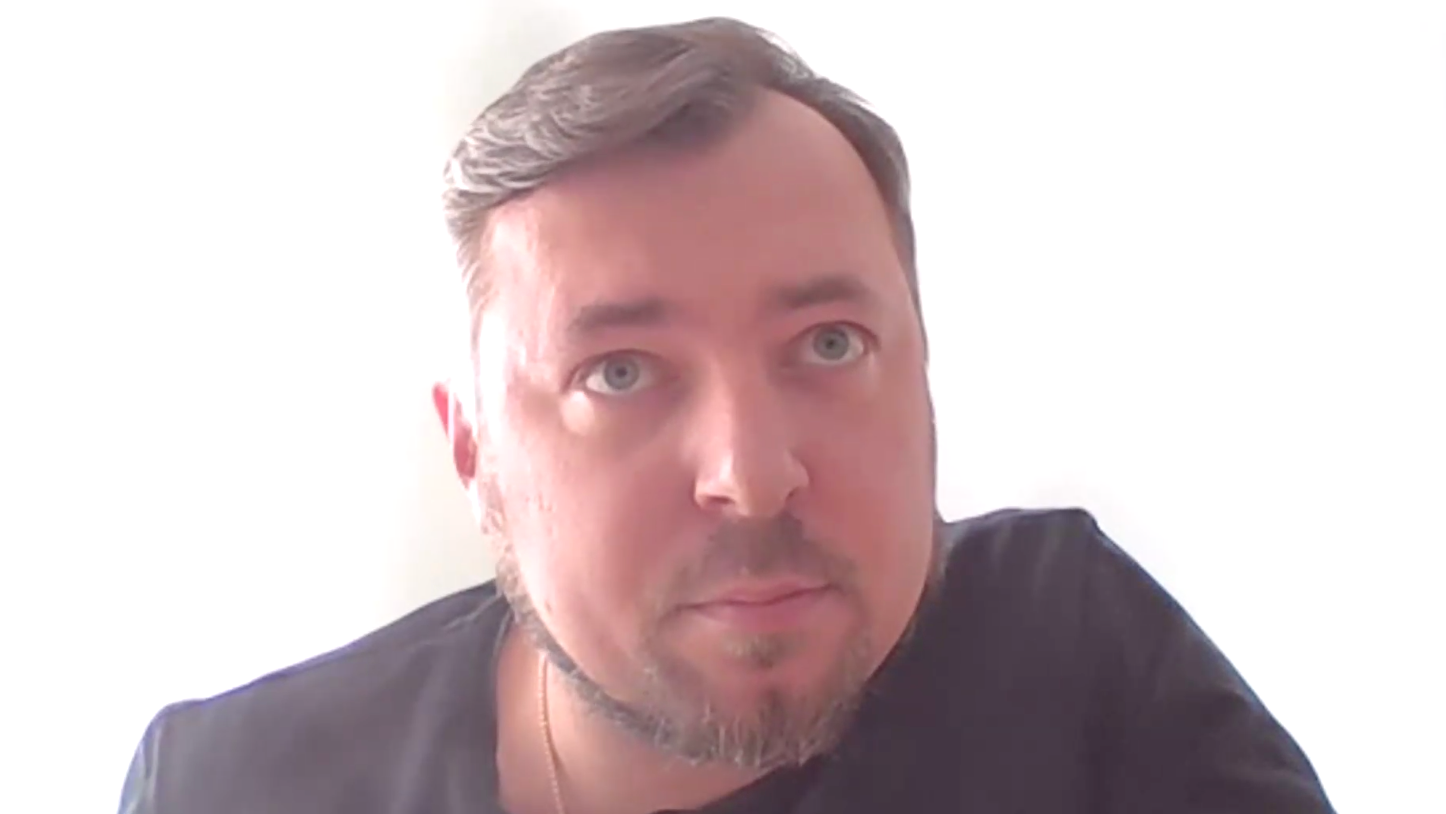 Iza kulisa navodne ruske operacije za izazivanje antivladinih protesta u Angoli 5 Muškarac u crnoj košulji