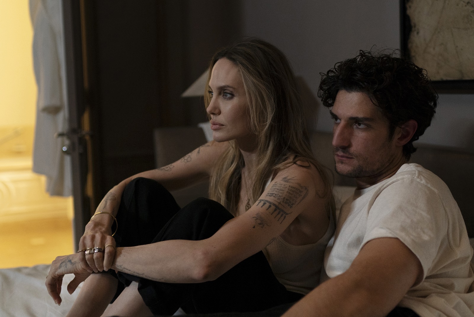 „Couture": Novi film sa Anđelinom Džoli u glavnoj ulozi od 8. marta na bioskopskom platnu 1
